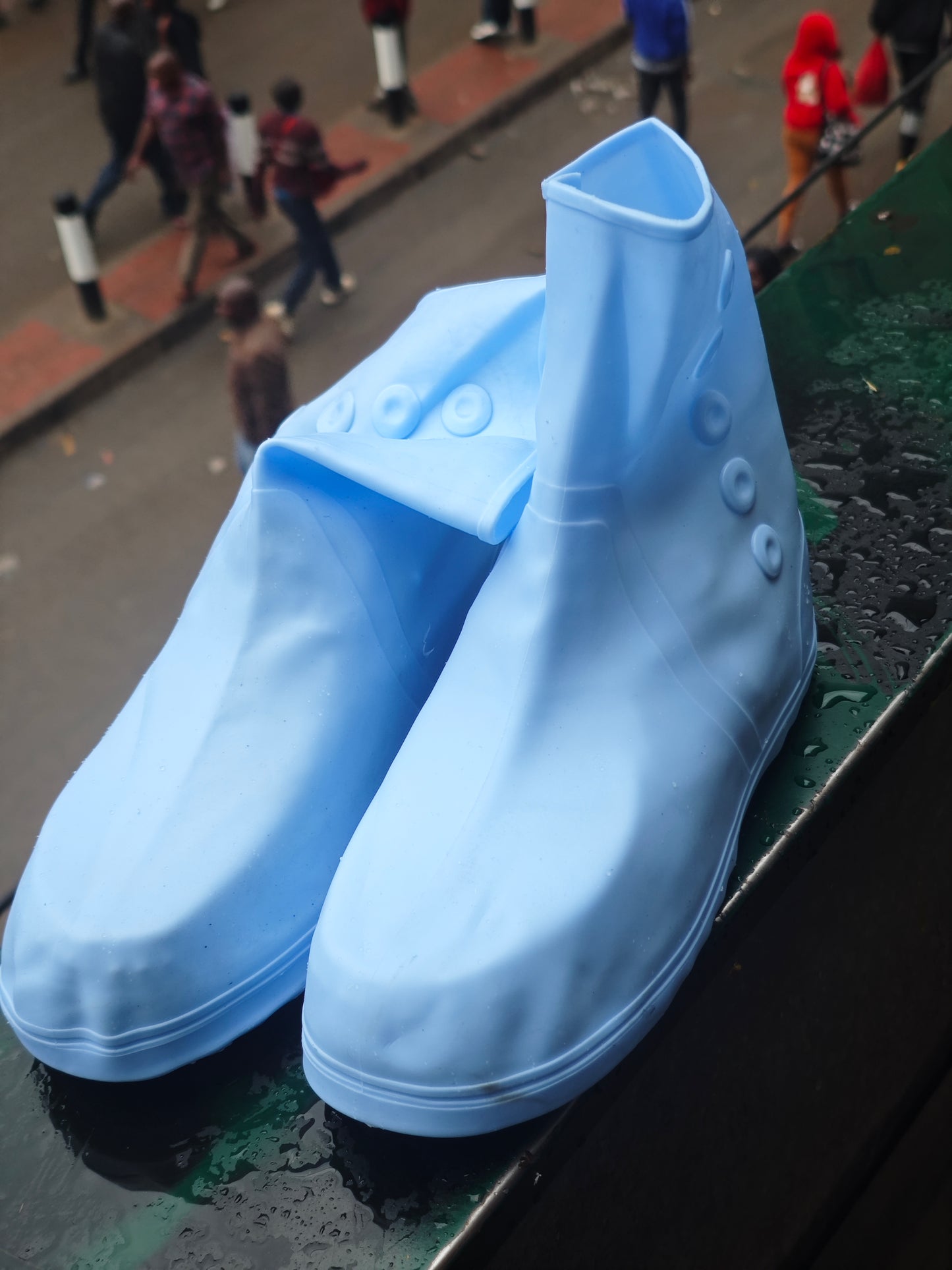 TPE WATERPROOF RE-USABLE SHOE COVERS