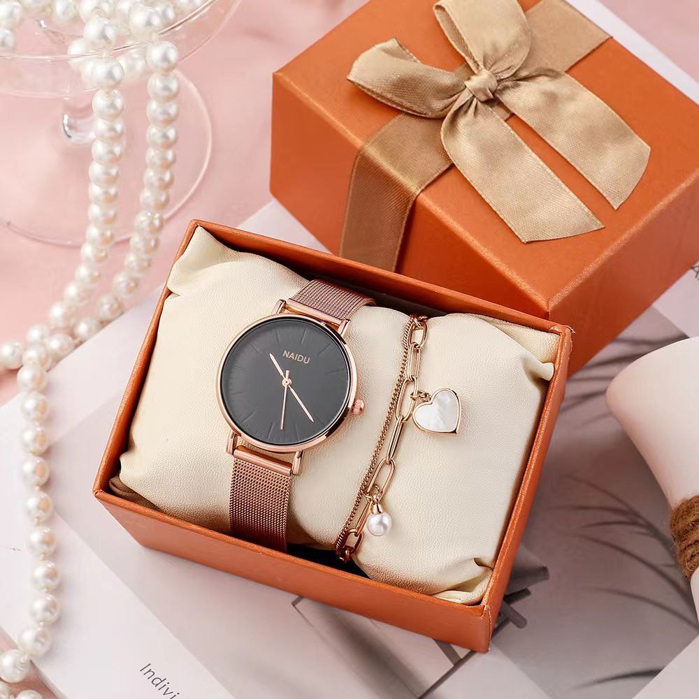 NAIDU WATCH SET WITH LOVE BRACELET[Round-Shaped Watch]